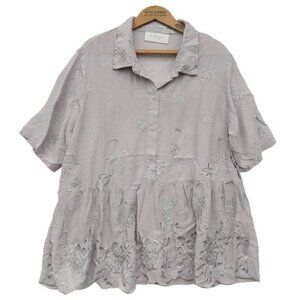 LaBellum by Hillary Scott Gray Short Sleeve Embroidered Top Size XL Oversized